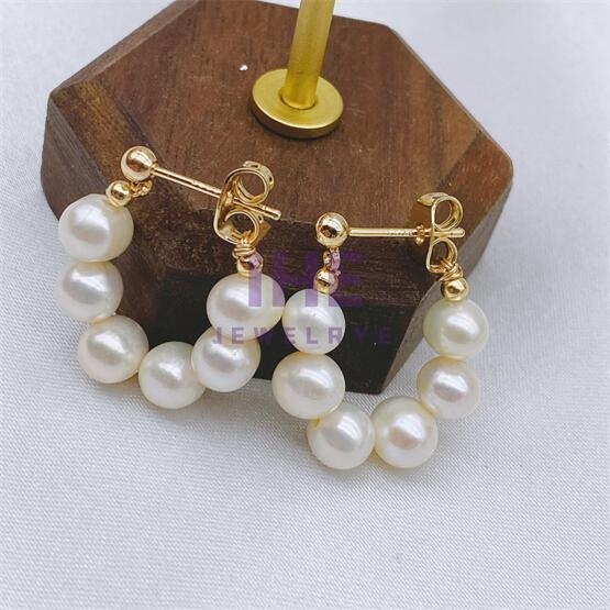 IHE Everstylish Earrings S1821