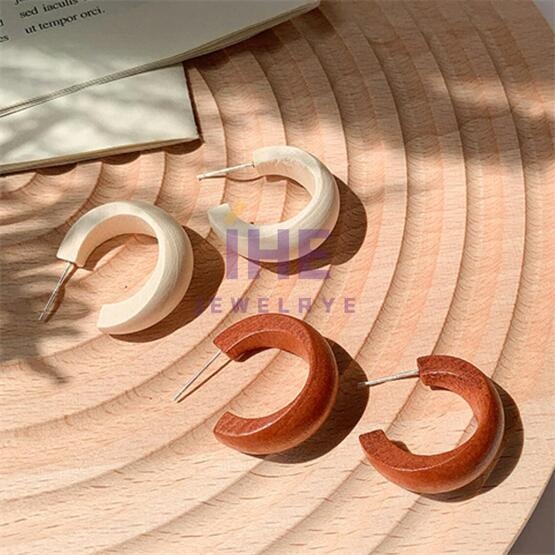 IHE Everstylish Earrings M1817