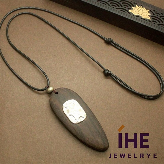 IHE Pendant Necklace M1849