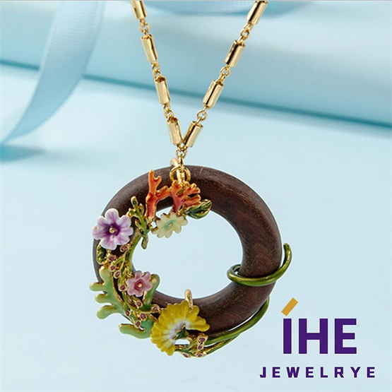 IHE Pendant Necklace M1841